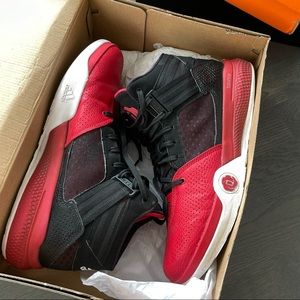 Derek Rose 773 Basketball Sneakers